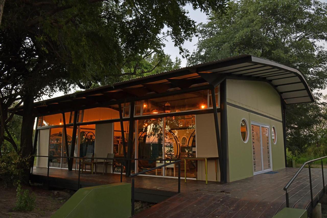 Zambezi Mubala Lodge Katima Mulilo Buitenkant foto